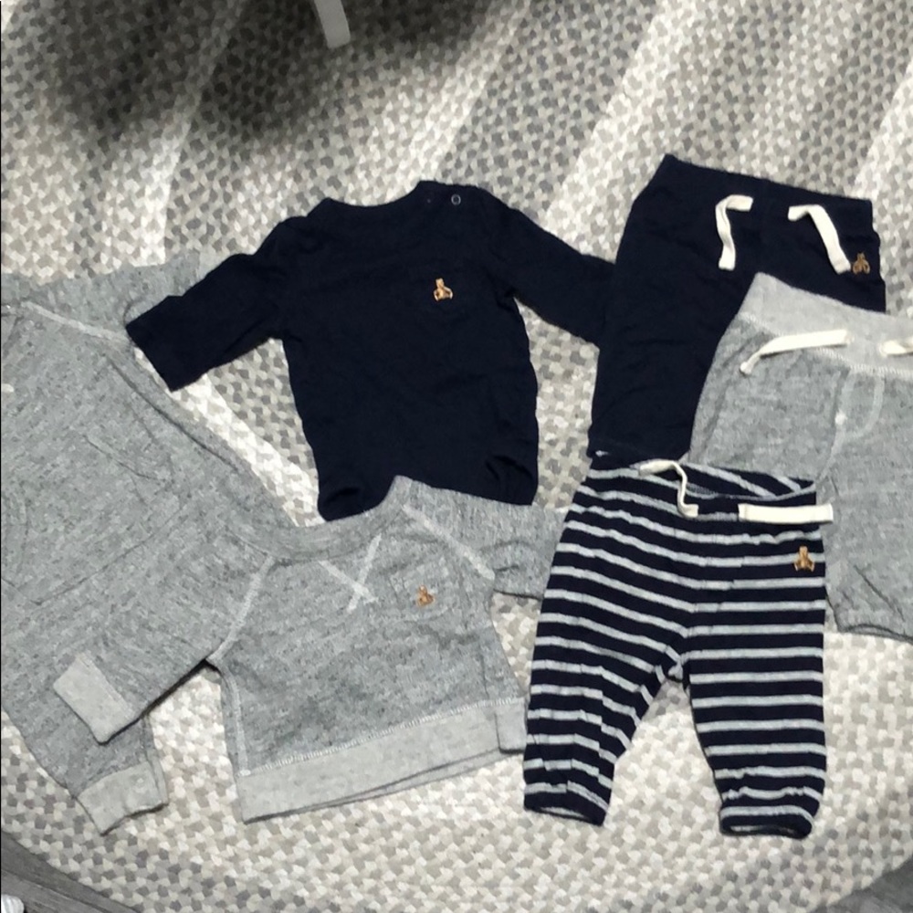 Baby Gap bundle size 0-3 months